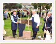 2006-10-14_17-08-15_octobre_28,0mm_1_80_eme_DiMAGE A2 * 2088 x 1567 * (954KB)